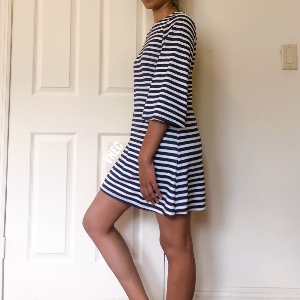 Zara 3/4 sleeve navy white striped mini dress DR
